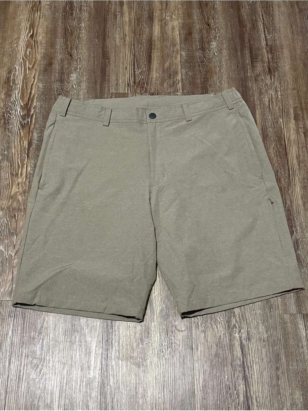 Mack Weldon Shorts Men's Large Brown High Rise Contemporary Hybrid Relaxed Fit